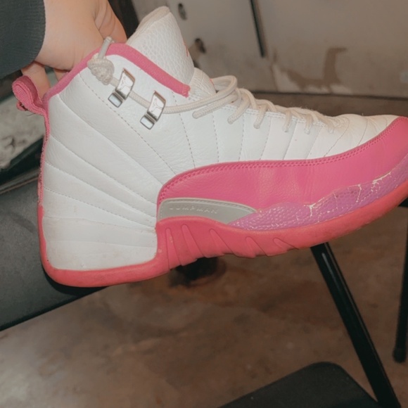 ***STILL AVAILABLE***- Air Jordan Retro 12 Vivid Pink Valentines Day Drop - Picture 3 of 14